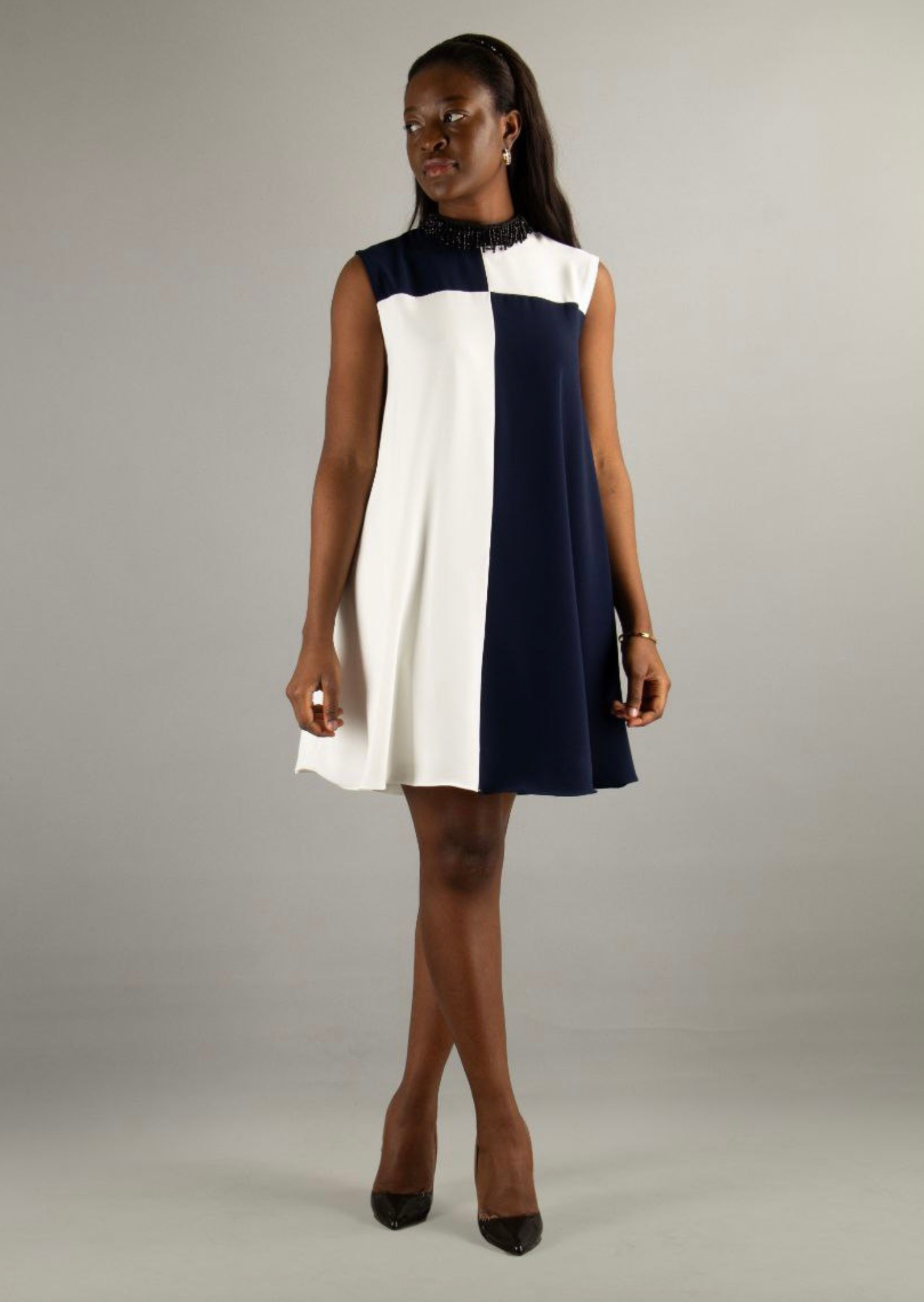 Blue and white contrast dress sale