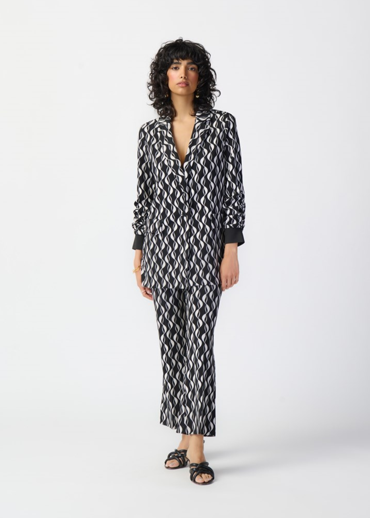 Kara - Joseph Ribkoff Geometric Print Silky Knit Blazer